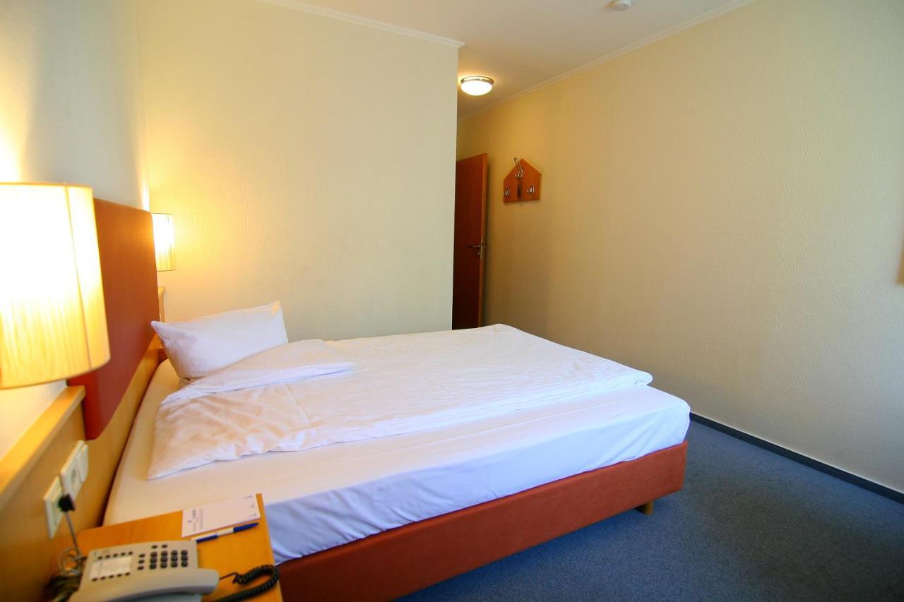Residenz - Businesshotel Bensheim Bagian luar foto
